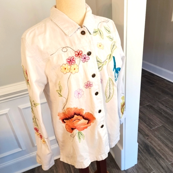 C.L.O.T.H.E.S. - Picture 4 of 14